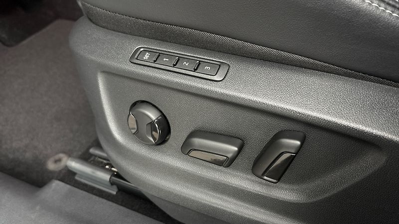 Škoda Kodiaq 2.0 TDI DSG 4x4 Sportline - fotka 21 z 29