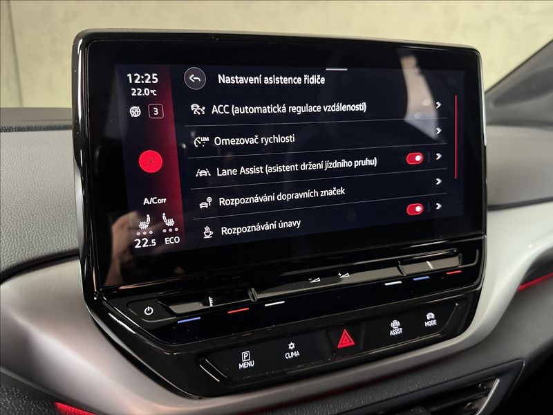 Volkswagen ID.4 Pro IQ Light Assist Kamera - fotka 26 z 48