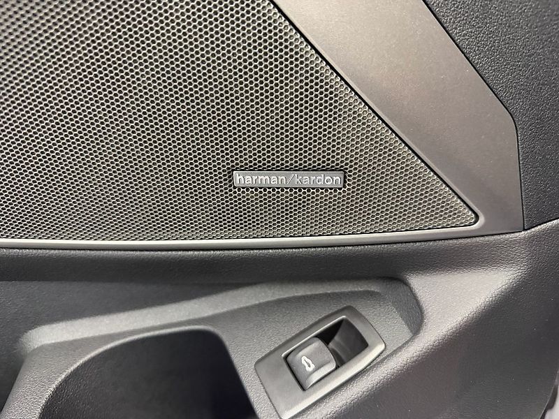 Alpina B3 GT xDrive 389 kW TOURING 430, - fotka 31 z 34