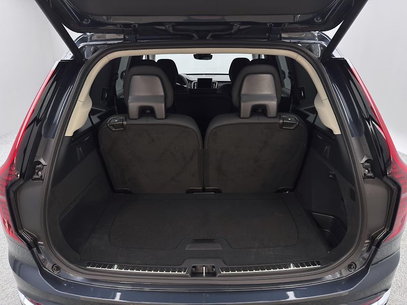 Volvo XC90 (2026) T8 AWD Plug-in BRIGHT PLUS 7m - fotka 5 z 25