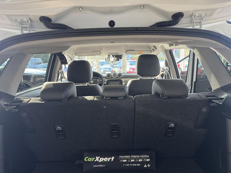 Suzuki Vitara 1,4 BoosterJet AllGrip 4x4  - fotka 20 z 23