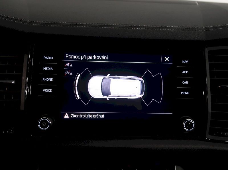 Škoda Kodiaq (2022) SPORTLINE 2.0TDI 147KW 4x4 DSG - fotka 25 z 38