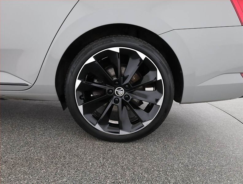 Škoda Superb (2021) Sportline iV 1.4 TSI PHEV - fotka 22 z 24