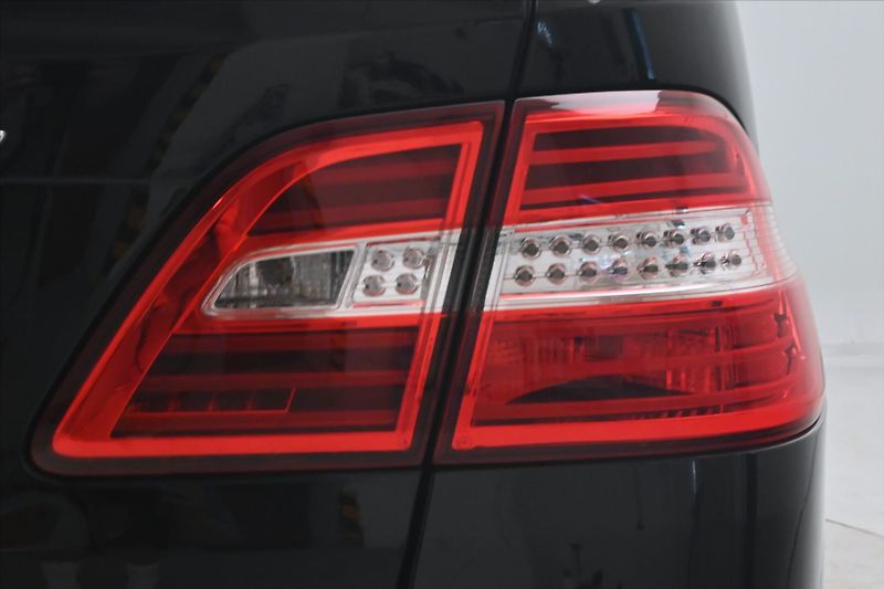 Mercedes-Benz Třídy M 3,0 350 CDI 190 kW 4MATIC Záru - fotka 28 z 29