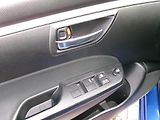 Suzuki Swift (2011) 1,3i KLIMA 4x4 VÝHŘEV USB - náhled 10
