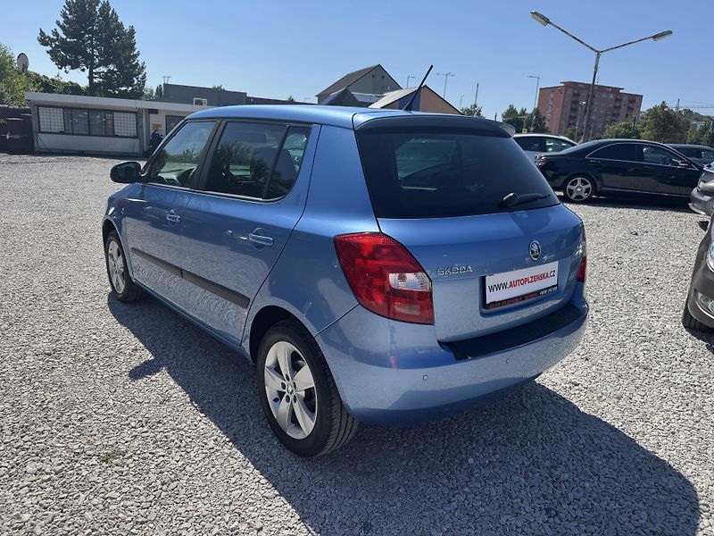 Škoda Fabia (2014) 1.4-16V(63KW)rezervace - fotka 7 z 38