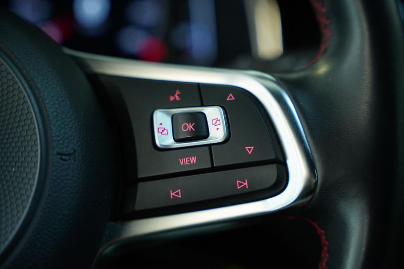 Volkswagen Polo - fotka 16 z 26