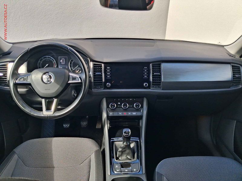 Škoda Kodiaq (2018) 1.4 TSi 4x4, Ambition - fotka 8 z 20