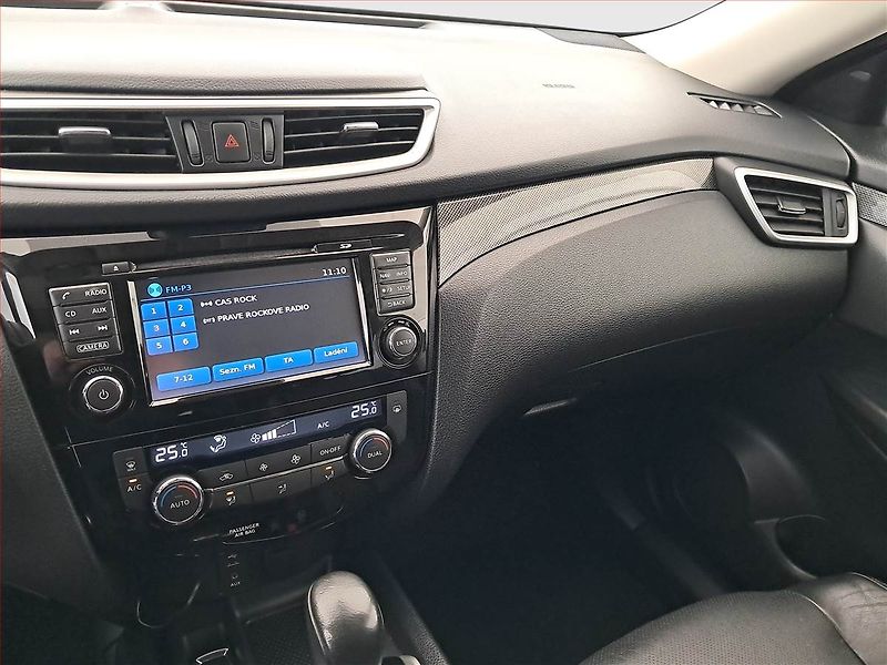 Nissan X-Trail (2017) Tekna 1.6 dCi, Automat, Kůže - fotka 17 z 23