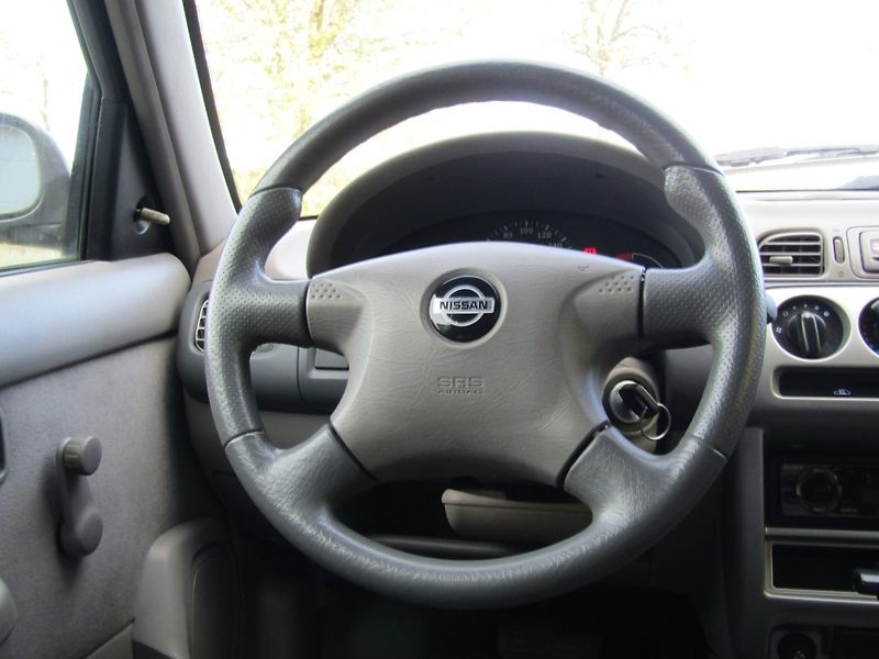 Nissan Micra (2000) 1.0 NCVT CZ PŮVOD - fotka 16 z 31