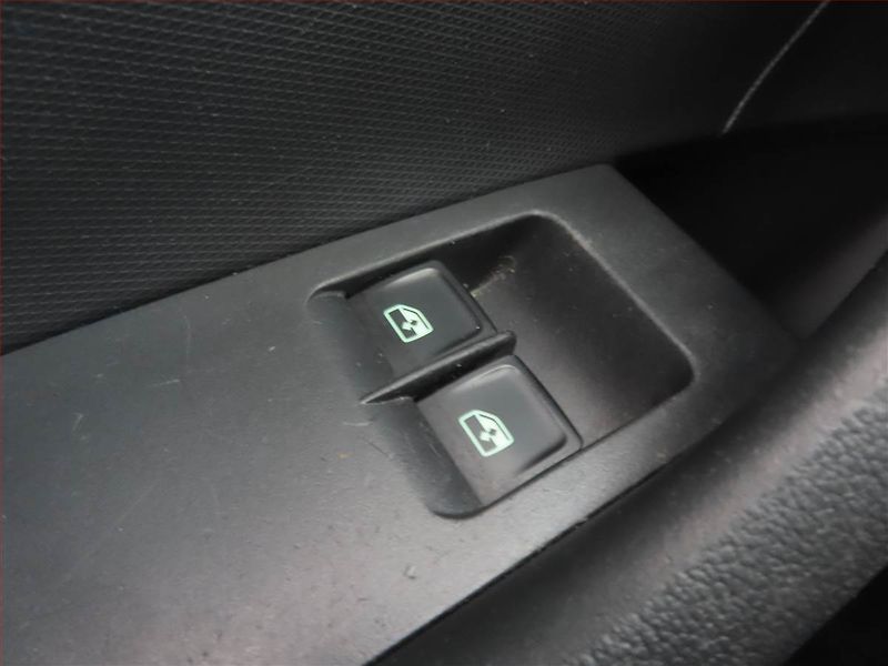 Škoda Rapid (2016) Ambition 1.2 TSI - fotka 14 z 14