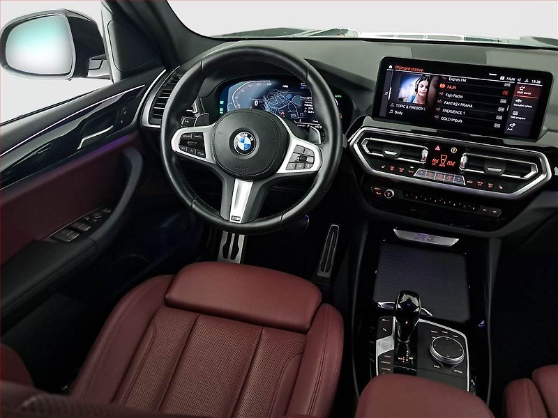 BMW X3 (2022) xDrive20d - fotka 7 z 26