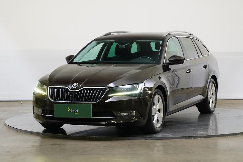 Škoda Superb - fotka 1 z 27
