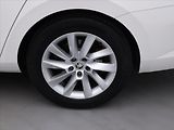 Škoda Superb 2,0 TDI DSG Style+  Navi ACC - náhled 29