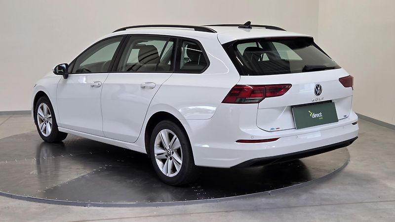 Volkswagen Golf - fotka 3 z 6
