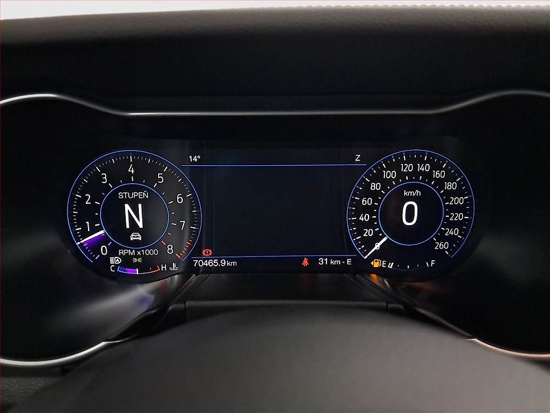 Ford Mustang (2023) GT V8 5.0 - fotka 11 z 18