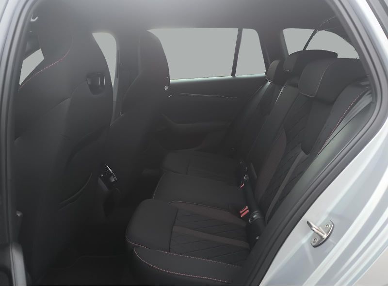 Škoda Octavia RS 2.0 TDI DSG - fotka 7 z 22