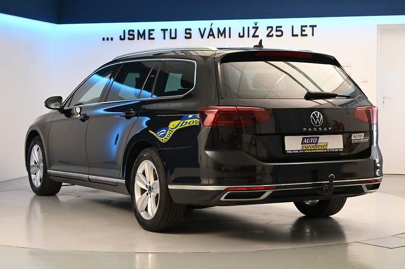 Volkswagen Passat (2023) 2.0 ELEGANCE LED MATRIX DSG AC - fotka 7 z 32