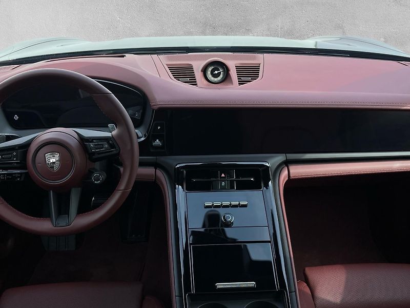 Porsche Panamera Turbo E-Hybrid - fotka 18 z 30