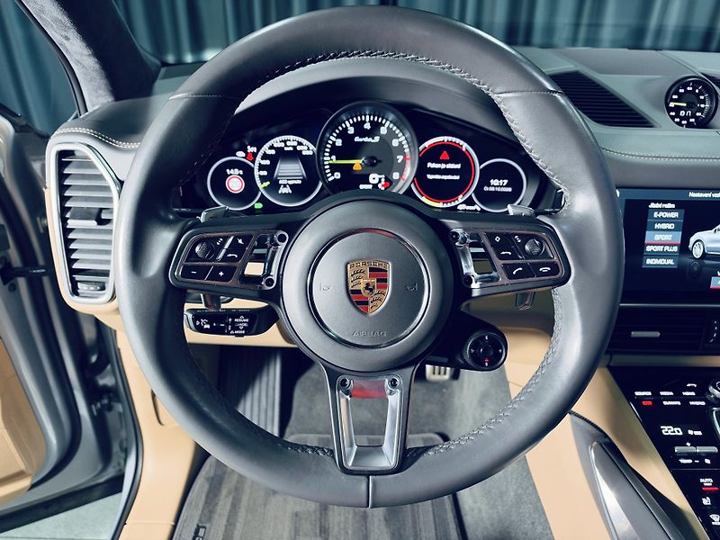 Porsche Cayenne (2020) TURBO.S ZÁRUKA.27 VZDUCH MASÁŽ - fotka 27 z 49