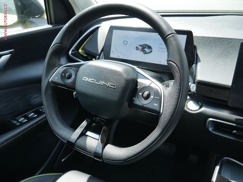 BAIC X55 (2025) 1.5I, ČR, AT, LED, panorama - fotka 13 z 26