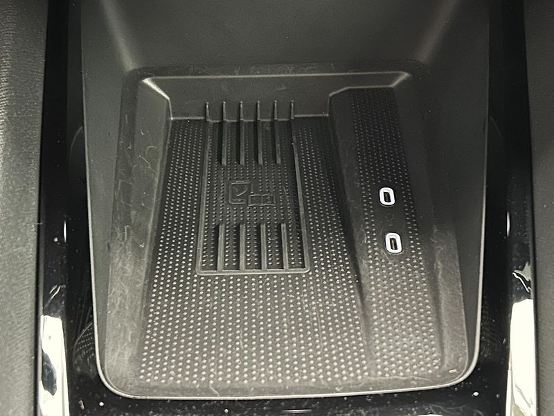 Škoda Octavia 2.0 TDI SportLine - fotka 15 z 28