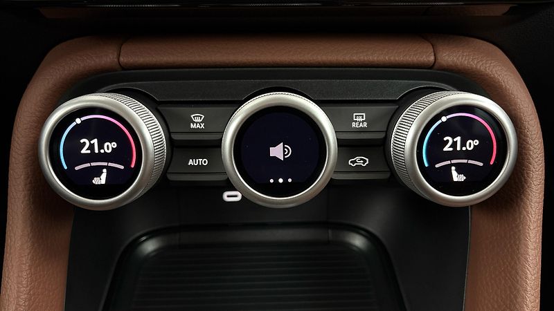 Škoda Kodiaq 2.0 TDI DSG 4x4 Exclusive Sele - fotka 13 z 35