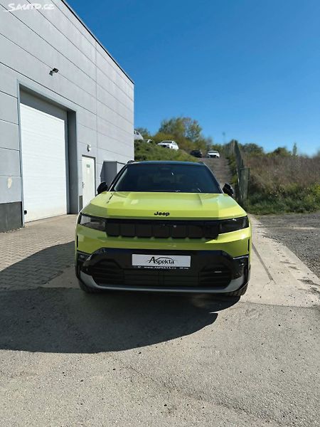 Jeep Compass (2026) First Edition Electric 213k 74 - fotka 2 z 11