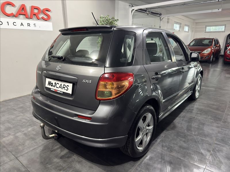Suzuki SX4 1,6   VVT SPORT-LINE KEYLESS - fotka 5 z 35