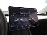 Tesla Model 3 (2021) Std Range Plus 55kWh, SoH 85% - náhled 30