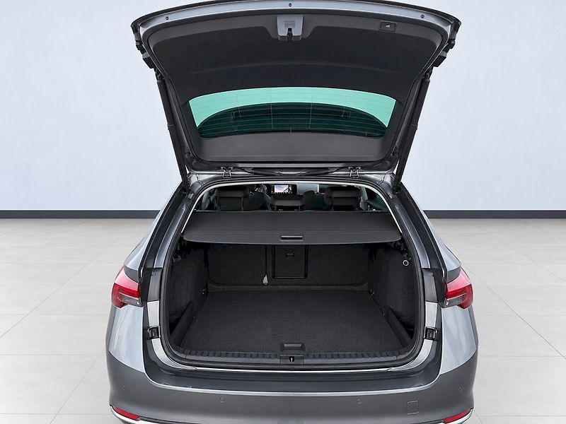 Škoda Octavia (2024) COMBI TOP SELECTION 2,0 TDI 85 - fotka 10 z 34