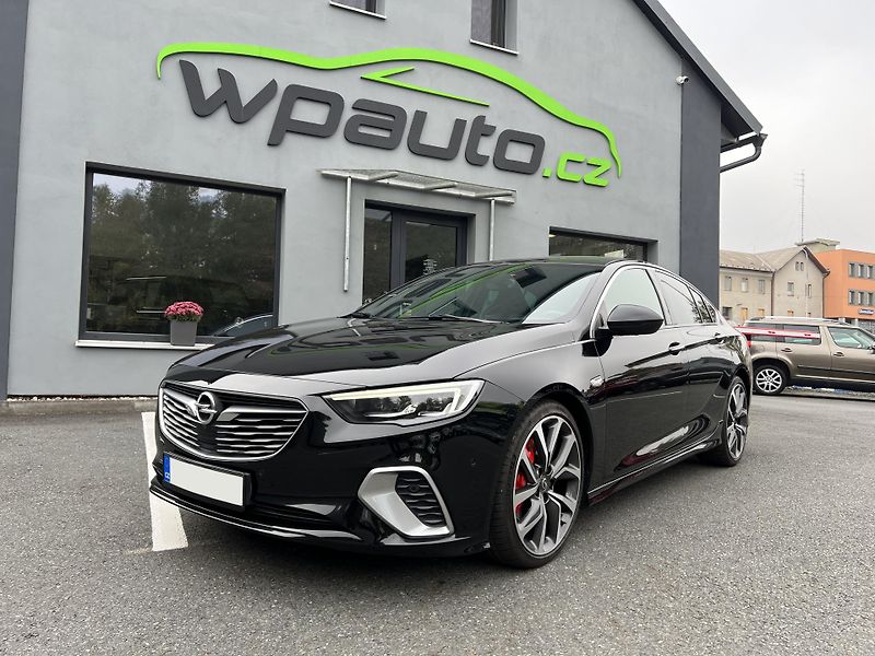 Opel Insignia Grand Sport GSI 2.0CDTI 154kW - fotka 1 z 26