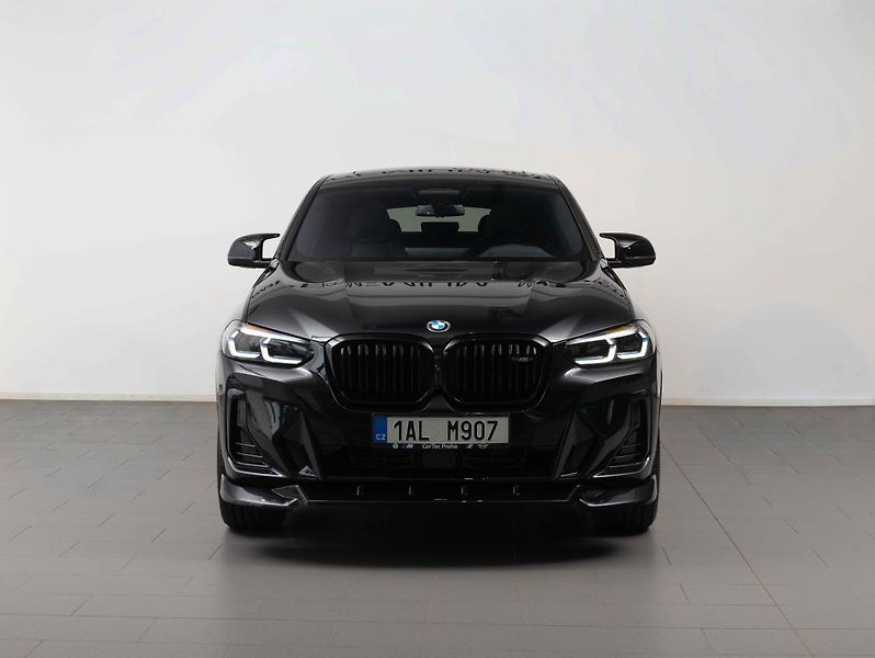 BMW X4 M40i - fotka 2 z 23