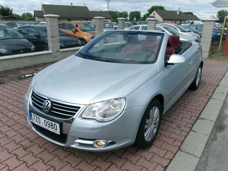 Volkswagen EOS (2008) 2,0TDI 8V CABRIO  - fotka 1 z 45