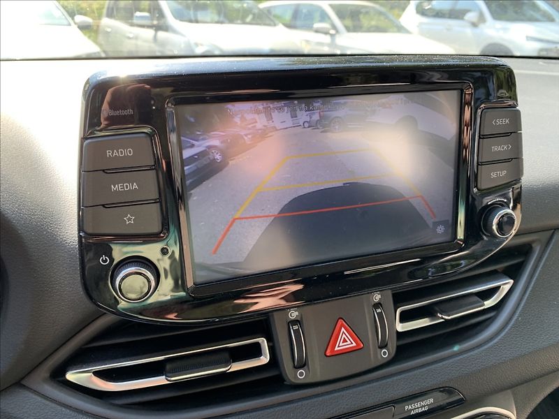 Hyundai i30 1,5 T-GDI AUTOMAT,ČR,1.MAJITEL - fotka 13 z 21