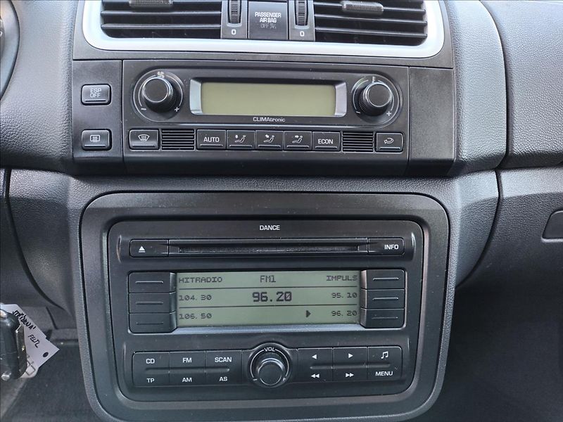Škoda Roomster 1,4 16V,63KW,KLIMA,ALU KOLA - fotka 14 z 43
