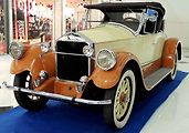 Pierce-Arrow Model 80 z roku 1925.