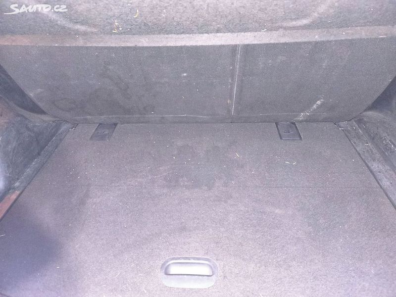 Kia Venga PĚKNÁ,90KM,1MAJ84LET,SERVISKA, - fotka 6 z 25