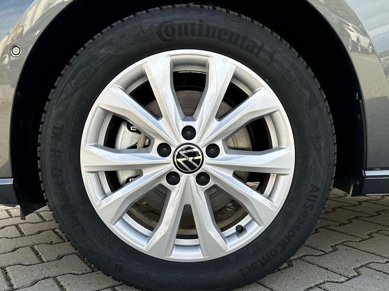 Volkswagen Caddy 2.0 TDI Life DSG - fotka 10 z 22