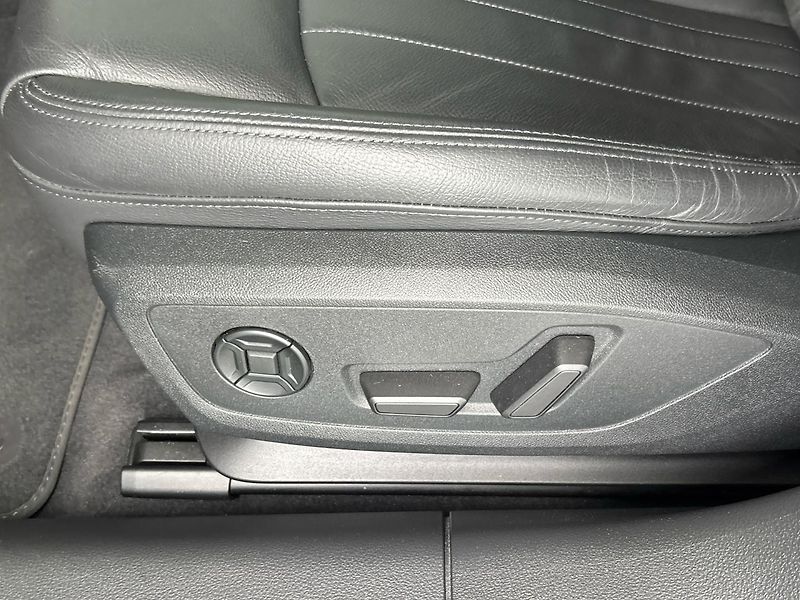Audi A6 Sedan - fotka 27 z 30