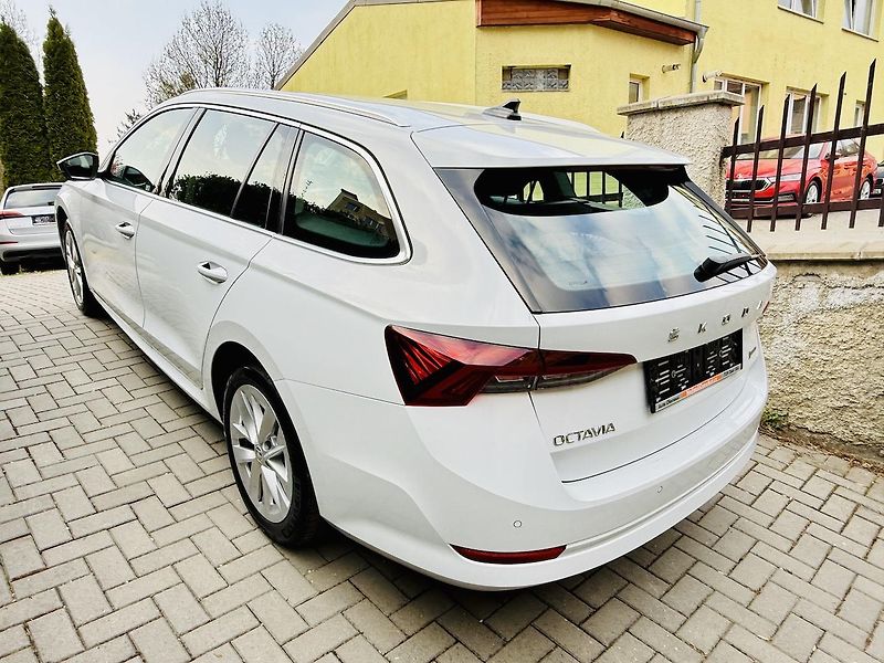 Škoda Octavia (2022) 1,5TSi 96kW G-TEC CNG STYLE ČR - fotka 13 z 17