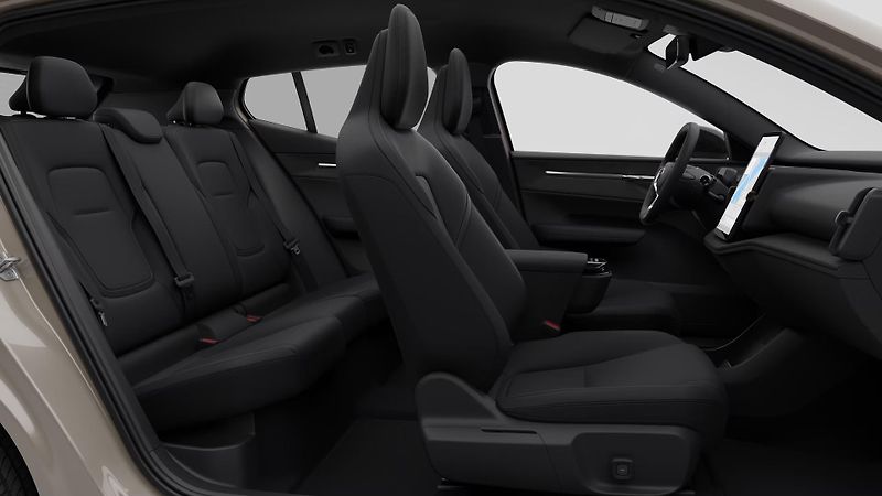 Volvo EX30 (2026) P5 LONG RANGE ELECTRIC PLUS - fotka 4 z 12