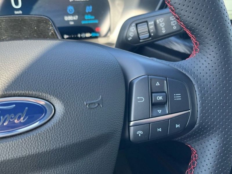 Ford Kuga 2.5i,178KW, CZ, DPH,1. MAJ - fotka 18 z 19