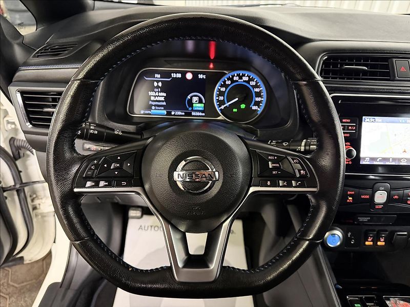 Nissan Leaf N-CONNECTA 110kW SOH 91% - fotka 16 z 38
