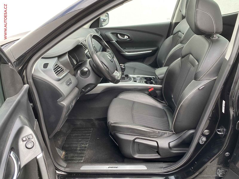 Renault Kadjar (2015) 1.6 DCi 4x4, BOSE Edition - fotka 9 z 18