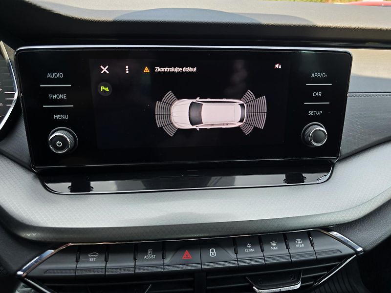 Škoda Octavia 2.0TDI 85KW AMBI+ NEHAVAR ČR - fotka 34 z 37