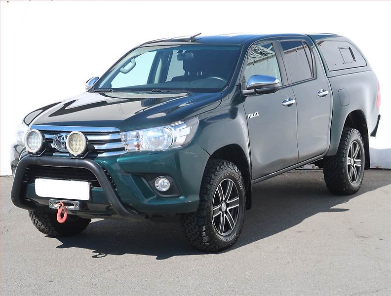 Toyota Hilux (2019) 2.4 D-4D - fotka 2 z 22
