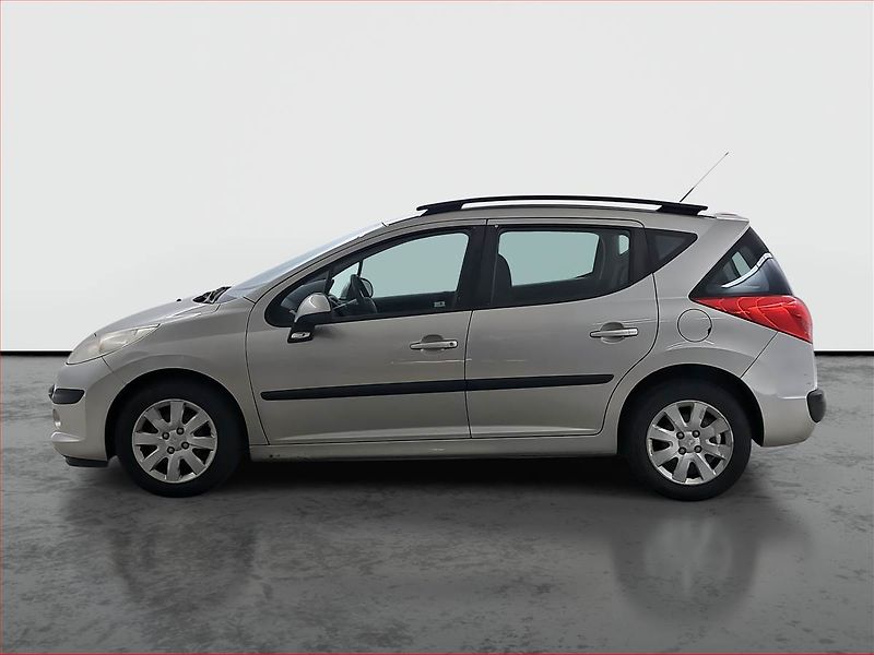 Peugeot 207 (2009) 1.4 VTi, oblíbený vůz - fotka 3 z 15