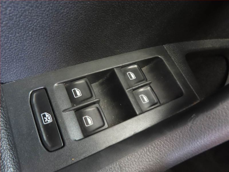 Škoda Octavia (2014) Elegance 1.6 TDI, 4X4 - fotka 14 z 14