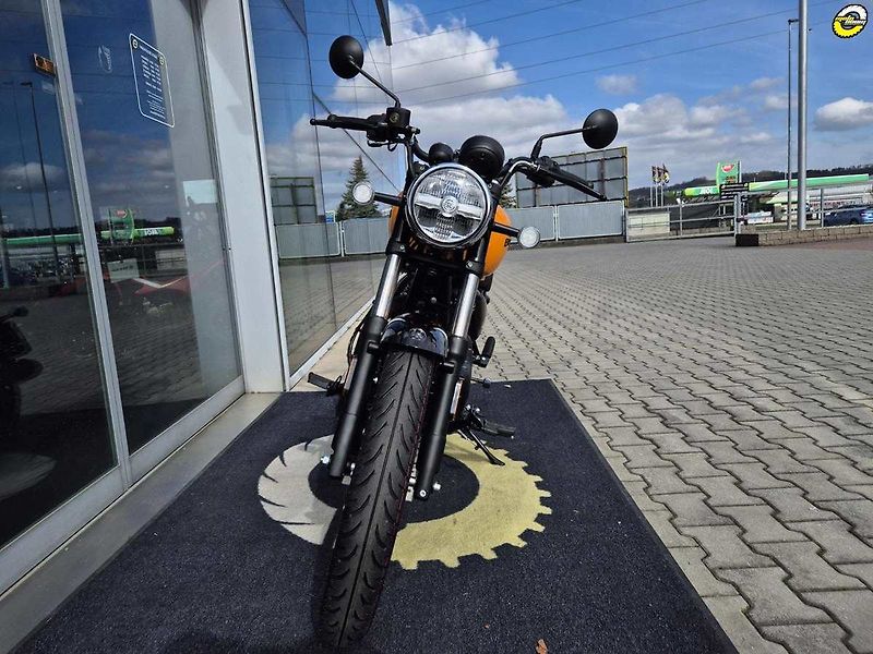 Royal Enfield Meteor 350 (2026) - fotka 10 z 42